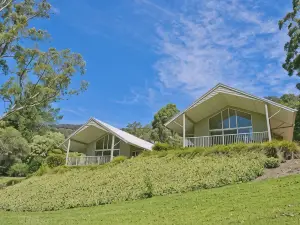 Kangaroo Valley Golf and Country Retreat