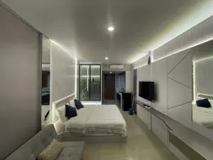 Nagoya Thamrin City apartment horizon Living