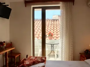 Nir Apartments Budva