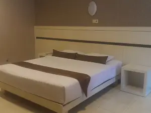 Hotel Surya Majapahit