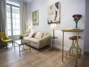 Casa de la Merced Suites