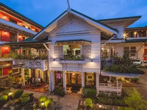 羅斯維尼爾飯店