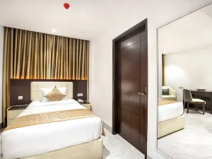 Royal Mark Hotel
