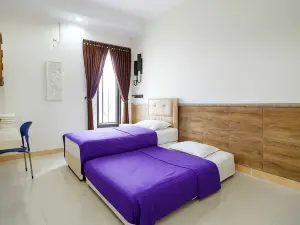 Tripletree Novon Family Hotel