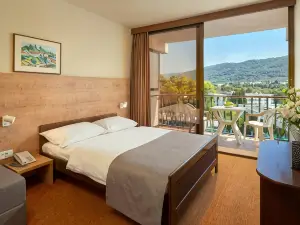 Arkada Hotel