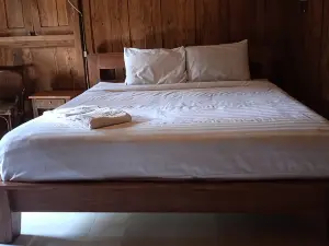 Warmo Cottage