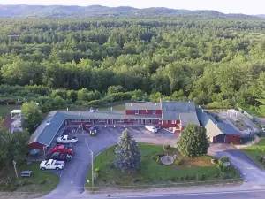 Midway Lodging