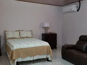 B&D Lodgings