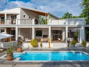 Azul Hotel & Retreat