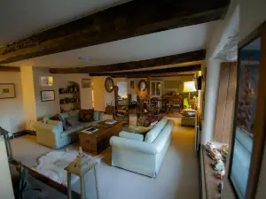 Lea House Bed and Breakfast