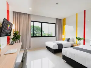 โรงแรม เดอะ ไฮ เพลส