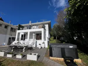 懷阿克海灘公寓