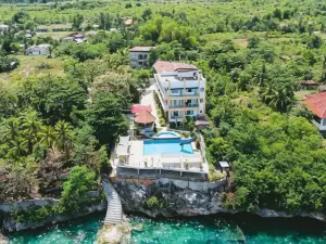 Sacaan Tropical Breeze Resort