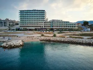Amphora Hotel