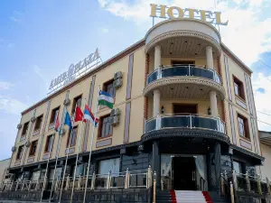 Amir Plaza Premium Hotel