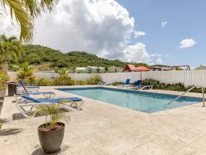 Sunshine Seashore Escape Jamaica