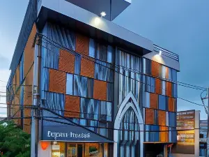 Phimai Paradise Boutique Hotel