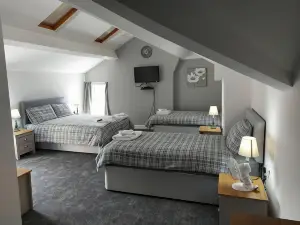 Ambrose Hotel