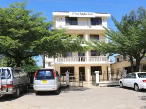 Dolphin Hotel