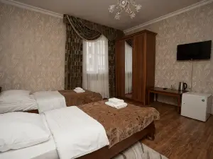 Snezhnaya Koroleva Hotel