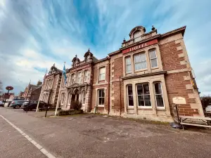โรงแรม Lovat Arms