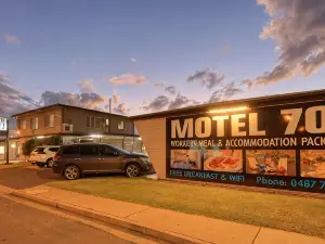 Motel 707