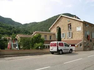La Petite Auberge de Niaux