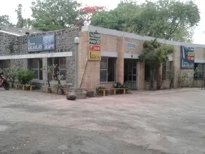 Hotel Kailas