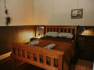 Two Brothers' Cabin