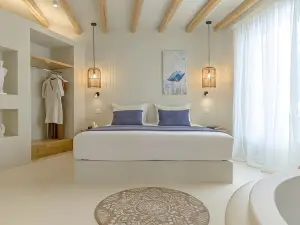 Antony Suites (Adults Only)