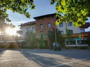 Hotel Tevel