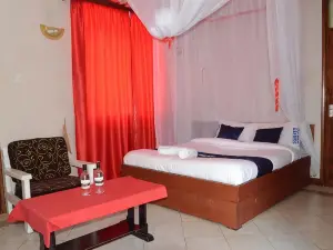 Hotel Senate Juja