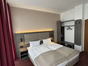 Hotel Lumen am Hauptbahnhof