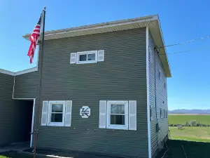Canajoharie Home, Country living, inground pool.   5 Bedrooms.  Outdoor space
