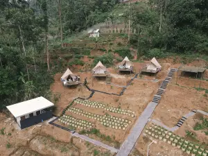 Girikemir Villa & Cabin, Ciwidey