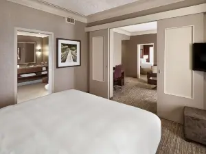 DoubleTree by Hilton West Edmonton