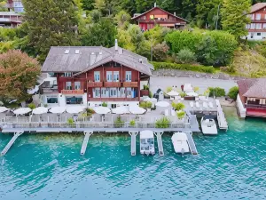 Boutique Hotel Niesenblick - Direkt am Thunersee Gelegen Mit Self Check in & Digitaler Rezeption