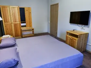 Lada Hotel