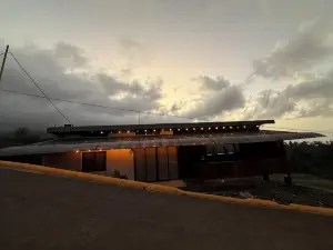 Paulos View Lodge