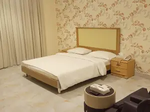 Corniche Palace Hotel