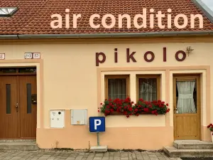 Pikolo - Izby na prenájom