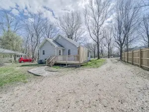 Cozy Cottage on Historic Route 66, Minutes Away from Wineries & Restaurants.