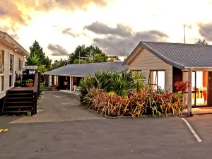 Waiuku Lodge Motel