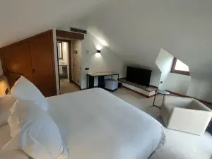 Dwo Rioja Wine Hotel