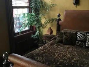 Main Street Bed & Breakfast