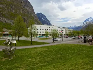 Sunndalsøra Hotell