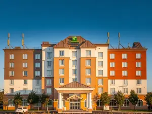 Holiday Inn Express & Suites CLARINGTON - BOWMANVILLE by IHG