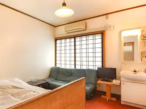 Gyokusenkan