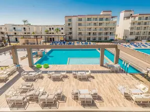 Amarina Abu Soma Resort & Aquapark