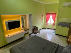 Salsa Beach Hotel Anyer